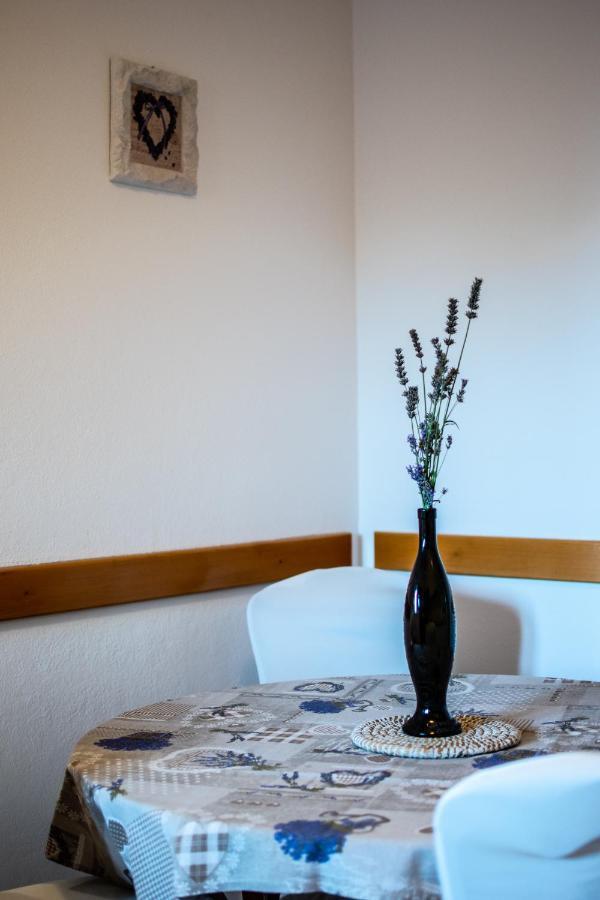 Apartment Franić Podstrana Buitenkant foto
