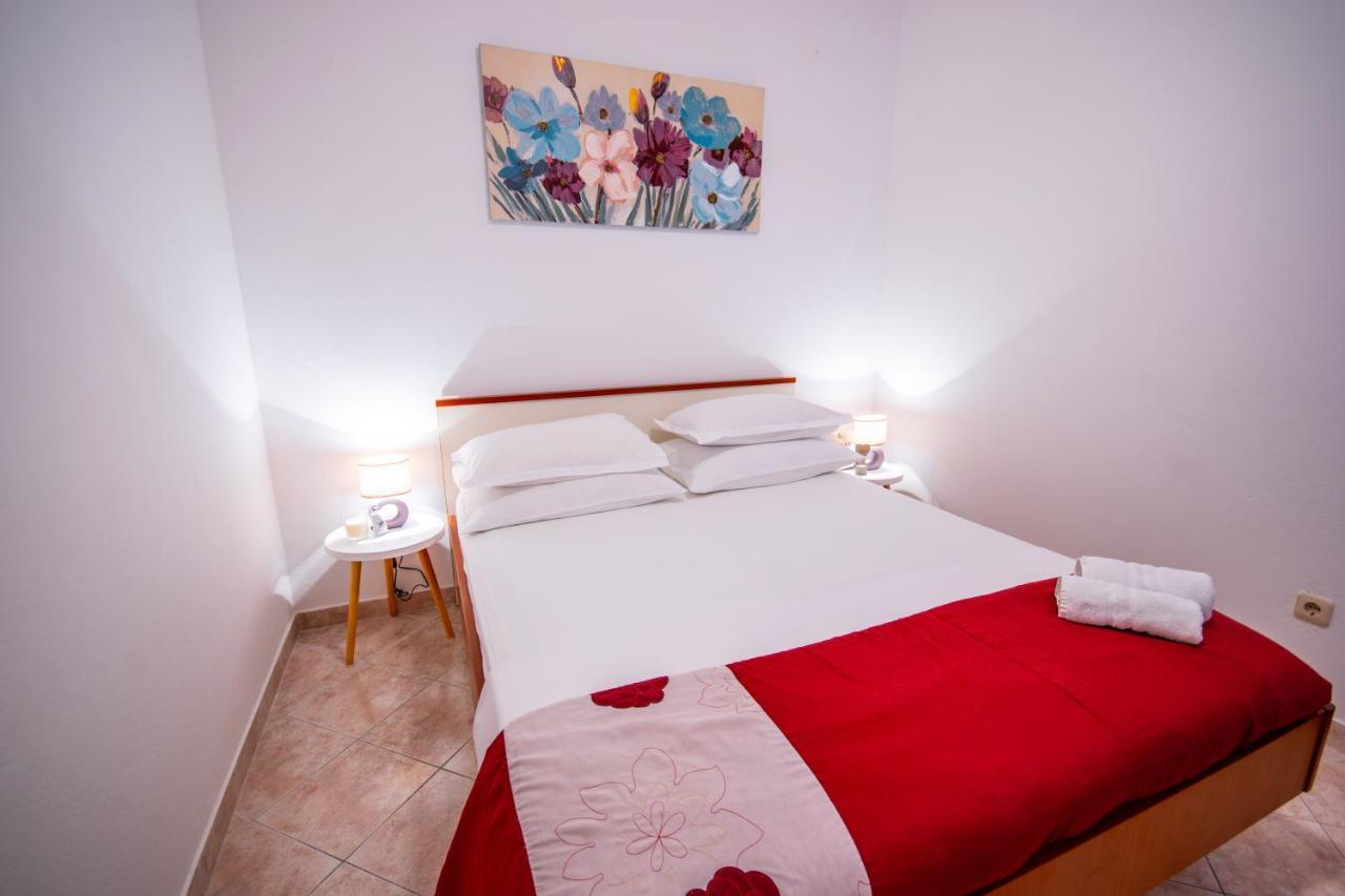Apartment Franić Podstrana Buitenkant foto